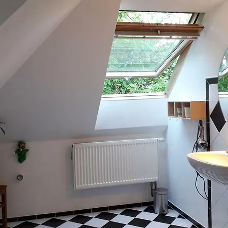 Zentrumsnahe Dachwohnung In Gruener Oase * Lauf an der Pegnitz