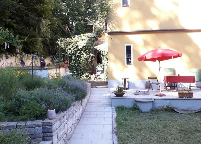 Appartamento Zentrumsnahe Dachwohnung In Gruener Oase Lauf an der Pegnitz